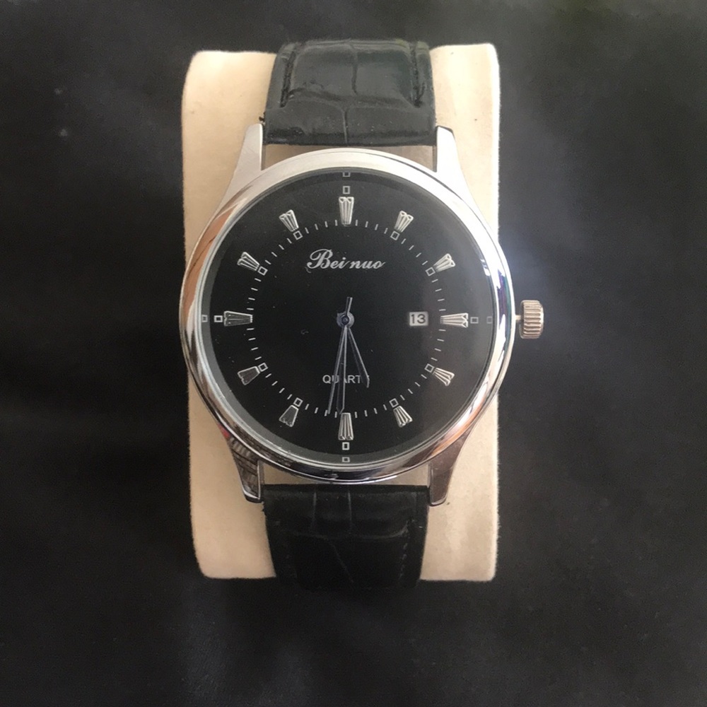 Beinuo Quartz watch